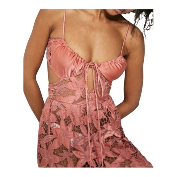 Free People Meet Me in Bali Romper NWOT - Picture 6 of 10